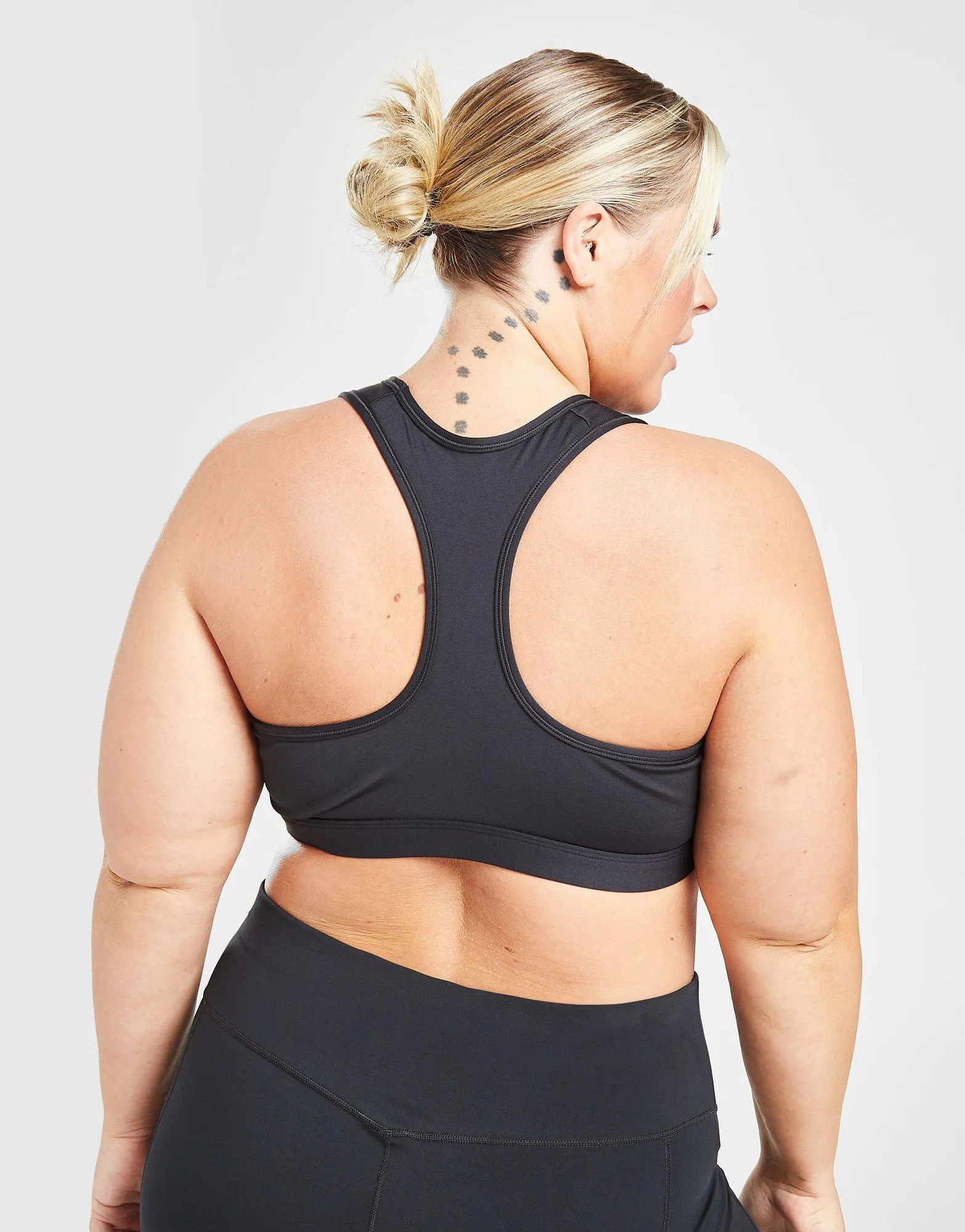 Nike Sujetador Plus Size Swoosh Medium Support