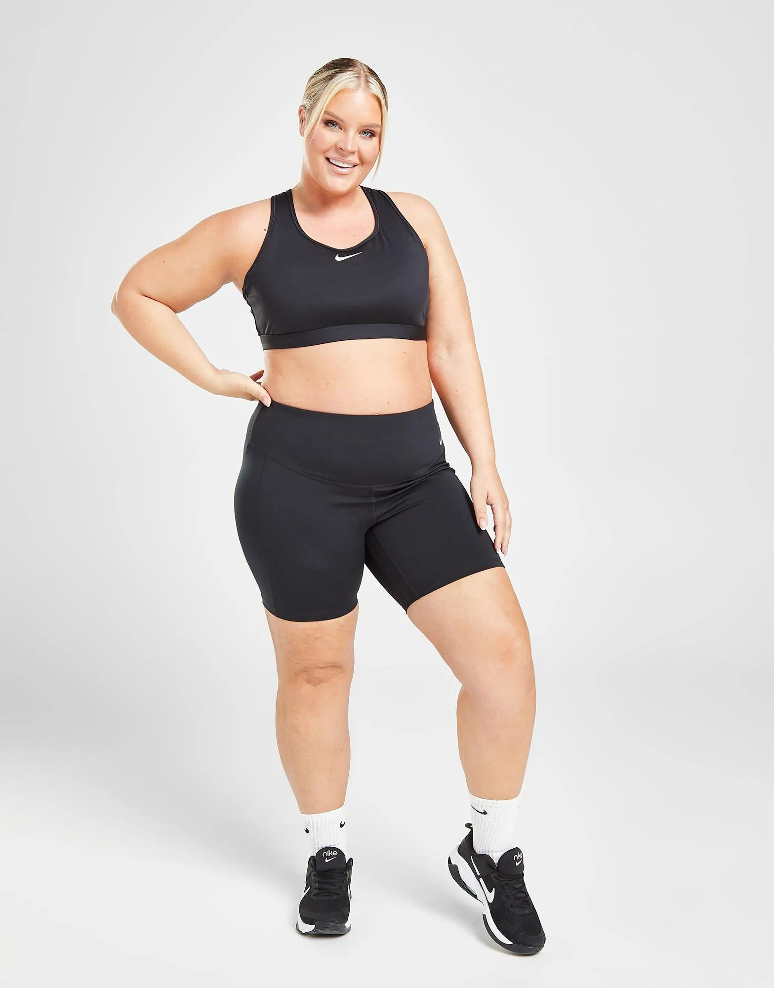 Nike Sujetador Plus Size Swoosh Medium Support