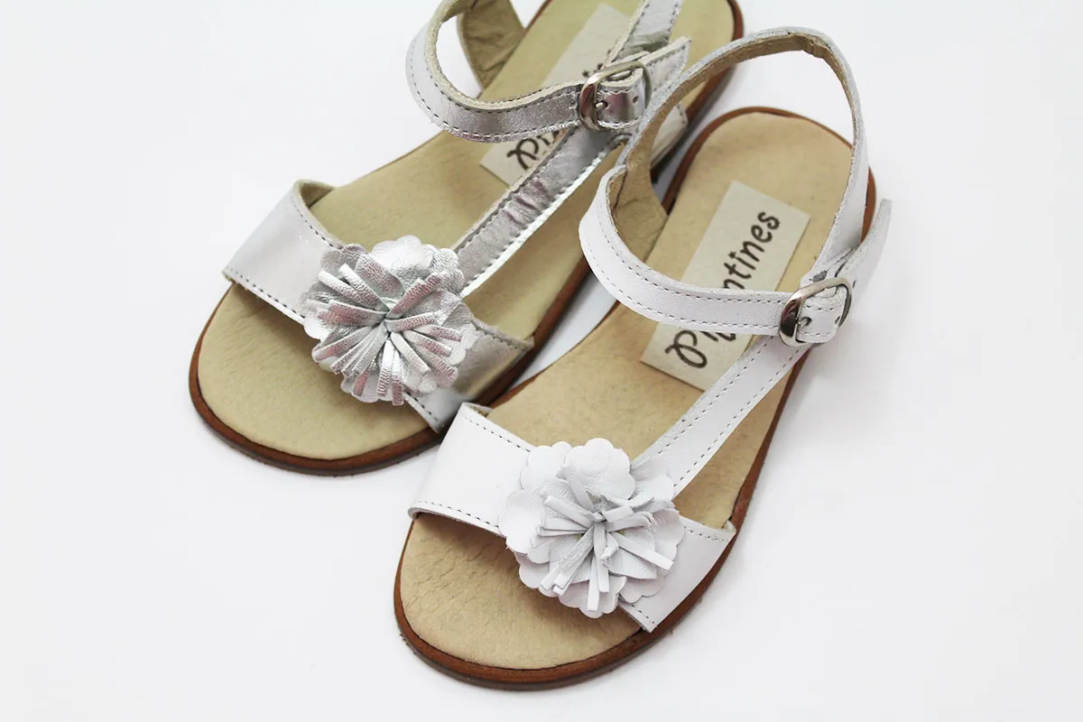 Sandalias flor lateral