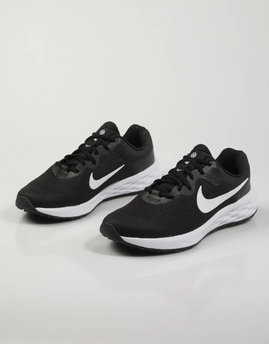  sneakers NIKE Revolution 6 en Black 77683