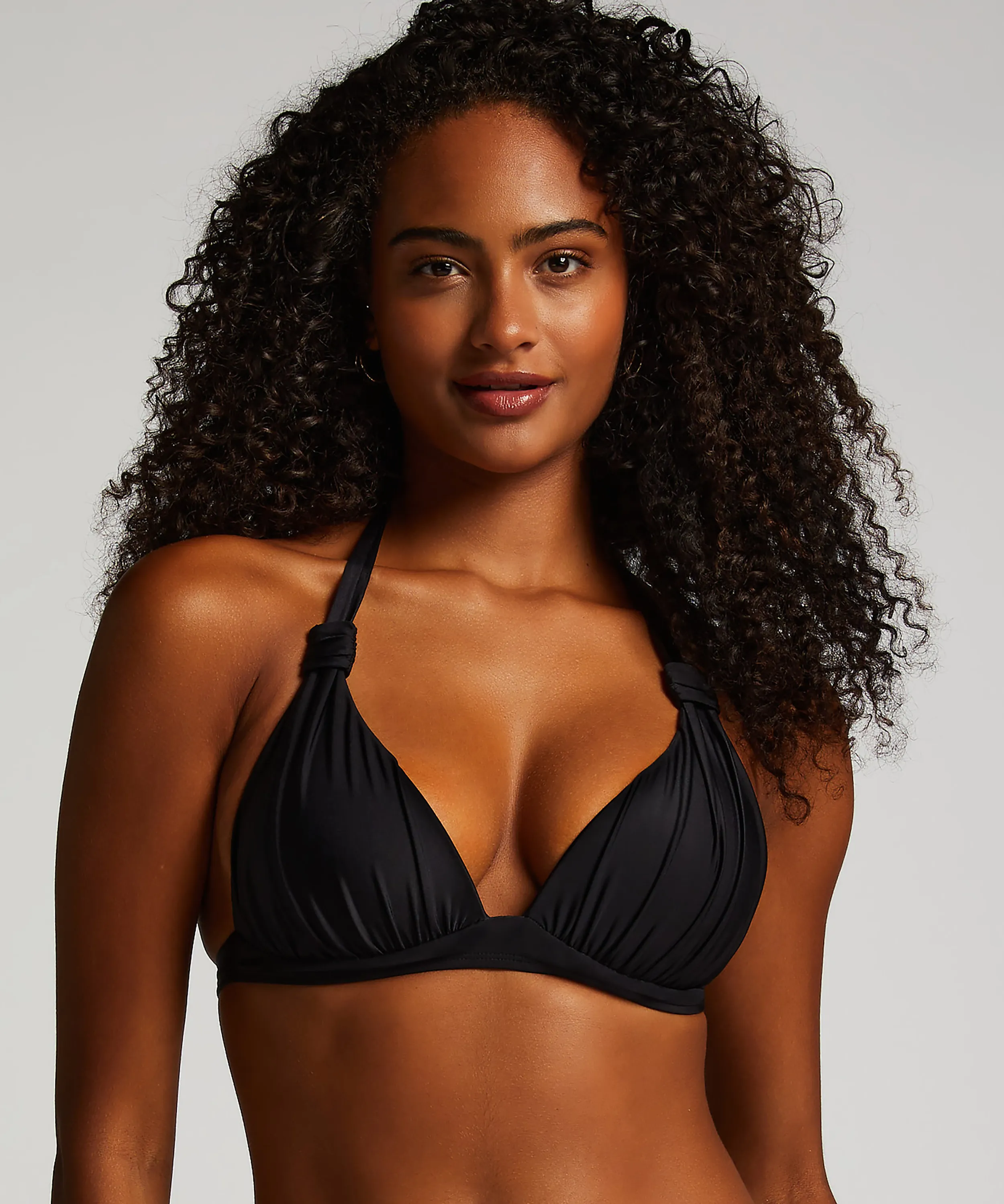 Top de bikini triangular Luxe - Negro